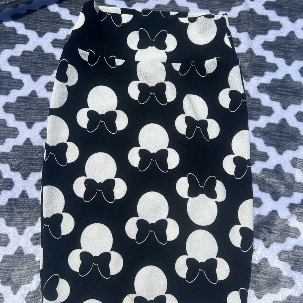 LuluRoe Minnie Mouse mini A-Line skirt